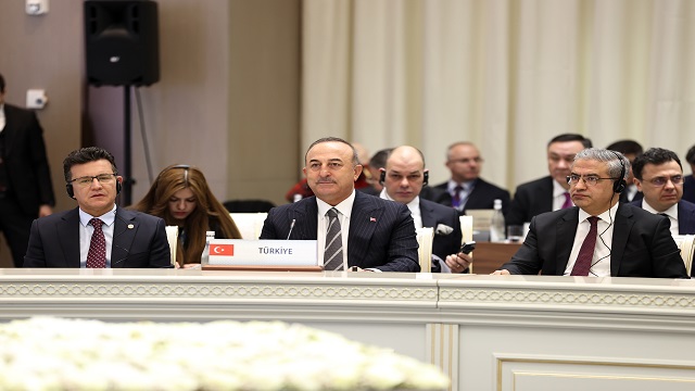 cavusoglu-turkiye-eitnin-daha-etkin-hale-gelmesi-ve-dunya-ekonomisinde-hak-e