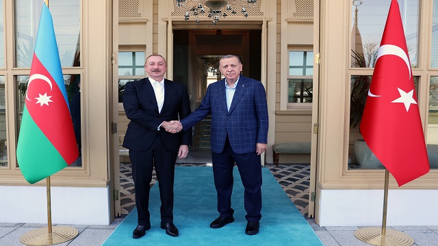 cumhurbaskani-erdogan-azerbaycan-cumhurbaskani-aliyev-ile-bir-araya-geldi