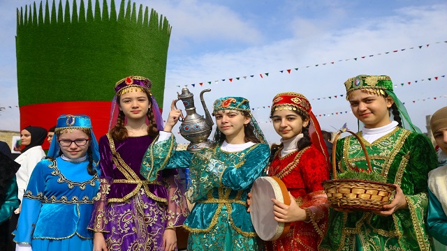 azerbaycanda-nevruz-kutlamalari-basladi