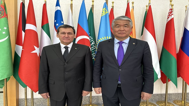 turkmenistan-disisleri-bakani-meredov-turksoy-genel-sekreteri-raev-ile-gorustu