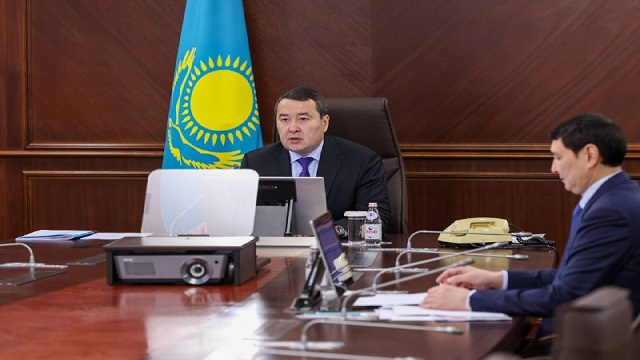 kazakistan-in-jambil-sehrinde-jambil-yatirim-ve-ekonomik-forumu-yapildi