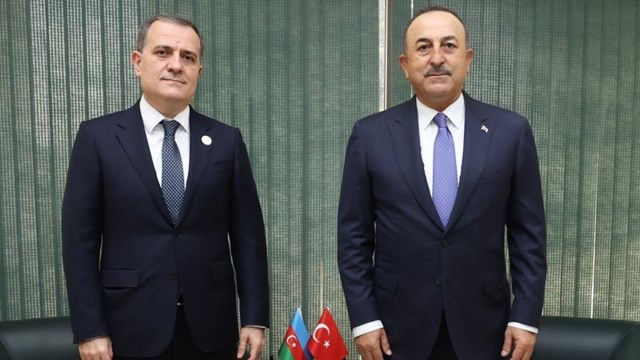 disisleri-bakani-cavusoglu-azerbaycanli-mevkidasiyla-gorustu