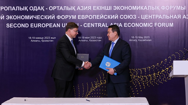kazakistan-da-ab-ile-orta-asya-ulkeleri-arasinda-ekonomik-isbirliginin-yeni-imka