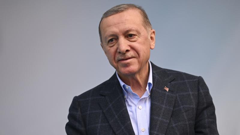 cumhurbaskani-erdogan-azerbaycanin-bagimsizlik-gununu-kutladi