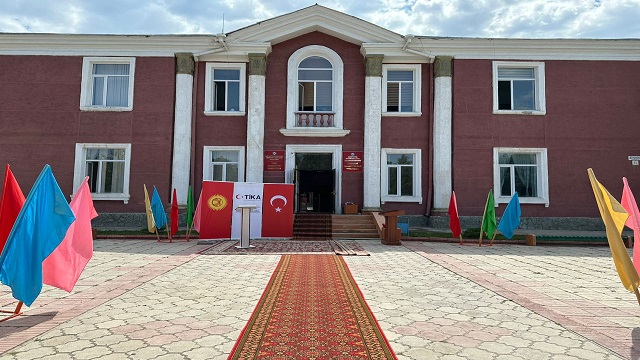 tika-kirgizistan-da-turkcenin-ogretilmesi-ve-yayginlastirilmasi-icin-destegini