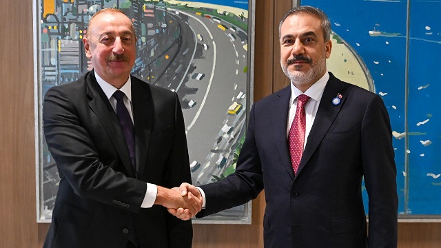 disisleri-bakani-fidan-azerbaycan-cumhurbaskani-aliyev-ile-gorustu