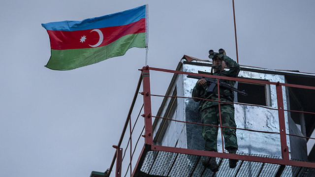 azerbaycan-lacin-sinir-kontrol-noktasindaki-gecisleri-gecici-olarak-durdurdu