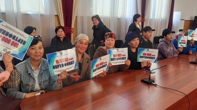 kirgizistan-da-sosyal-destek-projeleri-ihtiyac-sahibi-ailelere-umut-oluyor