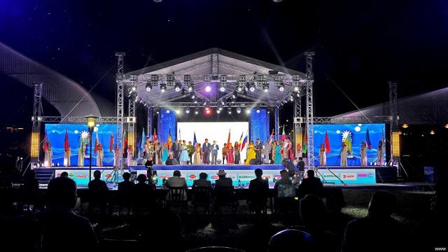 kirgizistanda-3-meykin-asya-uluslararasi-muzik-festivali-basladi