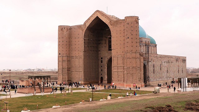 turk-dunyasinin-manevi-baskenti-turkistan-dijital-ortama-aktarildi