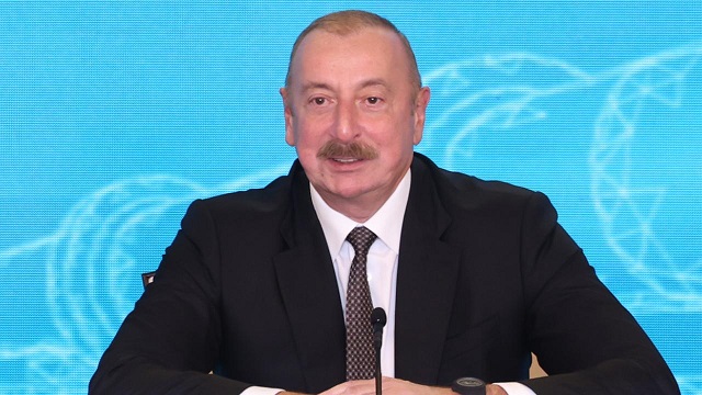 azerbaycan-cumhurbaskani-aliyev-azerbaycan-egemenligini-tam-sagladi