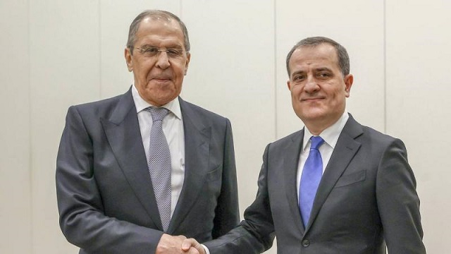 bayramov-ve-lavrov-azerbaycan-ile-ermenistan-arasindaki-normallesme-surecini-go