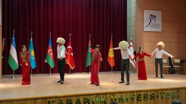 karabuk-universitesinde-turk-dunyasi-ogrencileri-bulusuyor-etkinligi