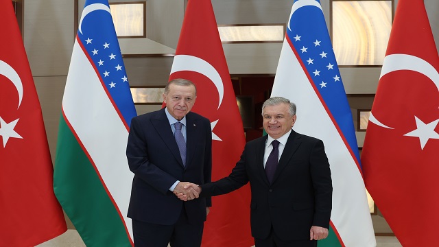 cumhurbaskani-erdogan-ozbekistan-cumhurbaskani-mirziyoyev-ile-gorustu