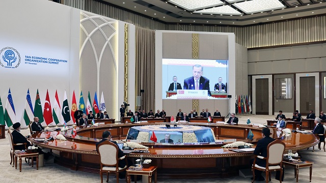 ozbekistanda-duzenlenen-ekonomik-isbirligi-teskilati-16-liderler-zirvesi-sona