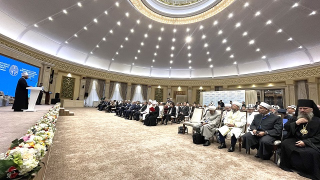 kirgizistanda-dinler-arasi-baris-ve-uyum-konulu-konferans-duzenlendi