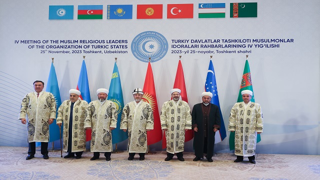 tdt-diyanet-isleri-ve-dini-idare-baskanlari-4-toplantisi-ozbekistan-da-yapildi