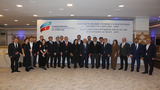 turkiye-mezunlari-kazakistan-in-almati-sehrinde-bulustu