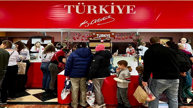 turkiyenin-astana-buyukelciligi-kermesten-elde-ettigi-gelirin-bir-kismini-gazz