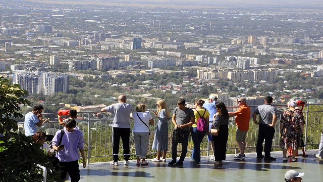 kazakistanin-almati-sehri-yilin-9-ayinda-1-5-milyondan-fazla-turist-agirladi