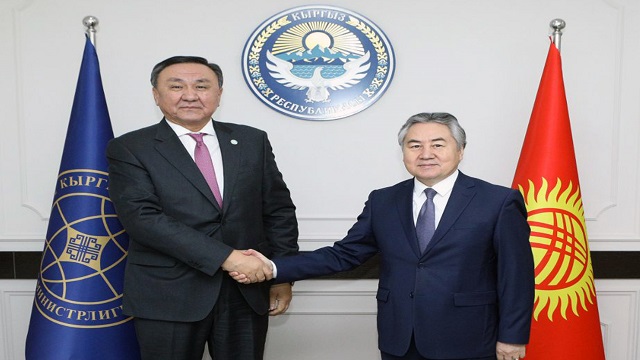 turk-devletleri-teskilati-genel-sekreteri-omuraliyev-kirgizistanda-cesitli-tem