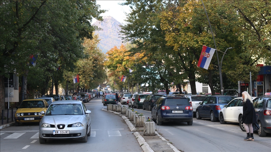 sirbistandan-kosova-plakali-araclara-serbest-dolasim-karari