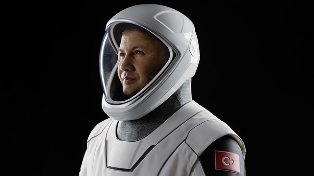 turkiyenin-ilk-astronotu-gezeravci-bugun-oksijen-saturasyonu-deneyine-baslad