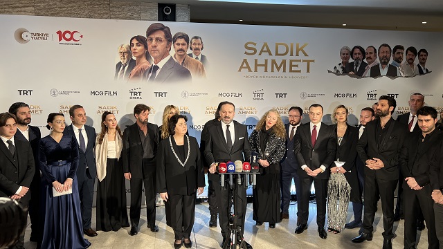 trt-ortak-yapimi-sadik-ahmet-filminin-galasi-yapildi