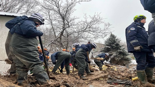 kazakistan-in-almati-sehrinde-heyelan-meydana-geldi