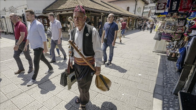 bosnaklar-bosna-herseke-en-yakin-dost-olarak-turkiyeyi-goruyor