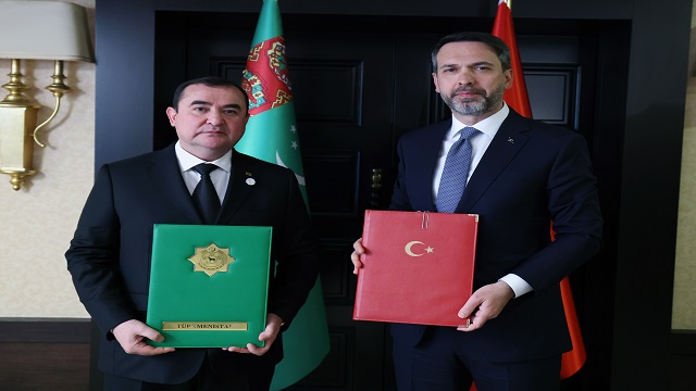 turkiye-ile-turkmenistan-arasinda-dogal-gaz-ve-hidrokarbon-alaninda-anlasmalar-i