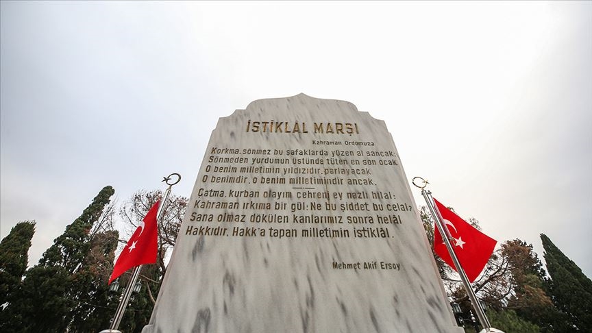 istiklal-marsi-103-yil-once-bugun-kabul-edildi