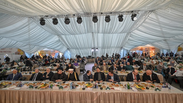 moskova-da-geleneksel-turkiye-aksami-iftar-programi-yapildi