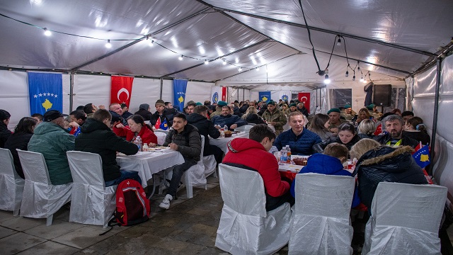 mehmetcik-kosovada-iftar-programi-duzenledi