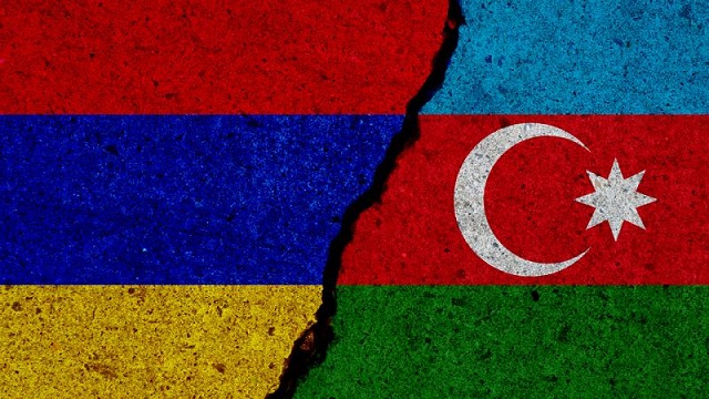 azerbaycan-ermenistanin-sinirda-askeri-yiginak-yaptigini-duyurdu