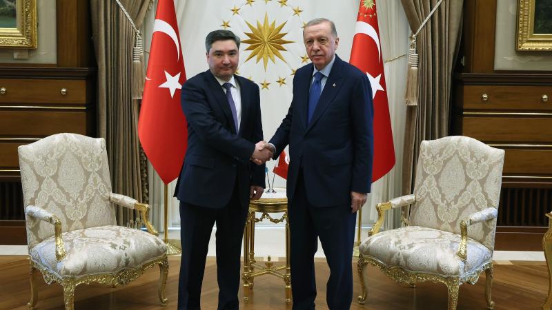cumhurbaskani-erdogan-kazakistan-basbakani-bektenovu-kabul-etti