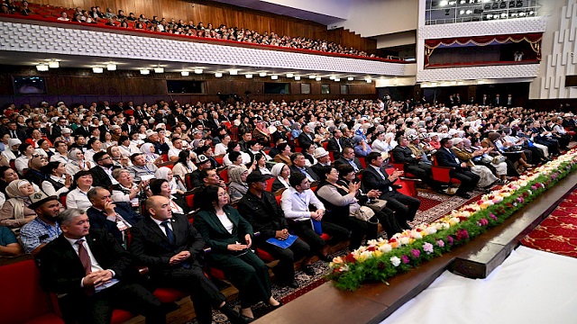 kirgizistan-da-sosyal-anlasma-projesi-kapsaminda-13-bin-kisi-kendi-isini-kurdu