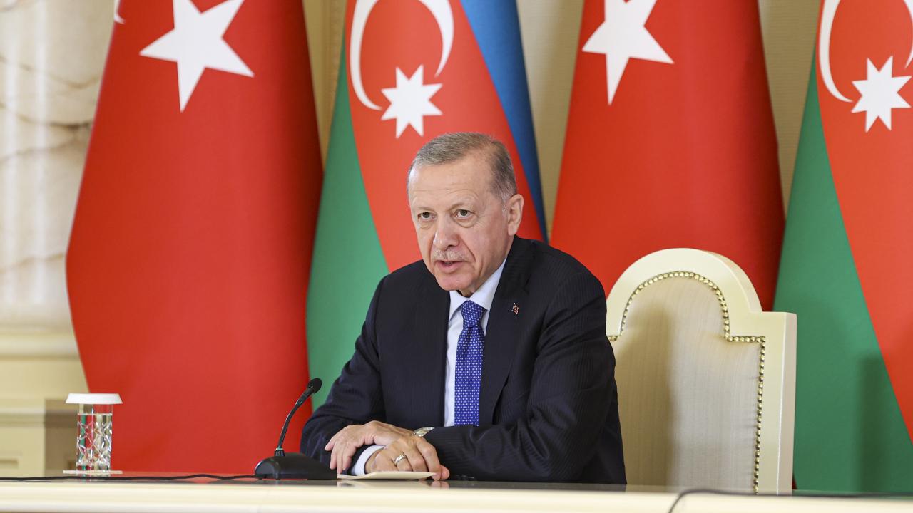 cumhurbaskani-erdogan-azerbaycanin-bagimsizlik-gununu-kutladi