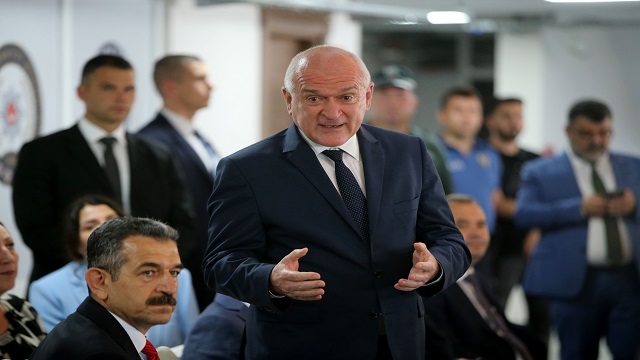 bulgaristan-basbakani-dimitar-glavcev-kirklarelindeki-derekoy-sinir-kapisini