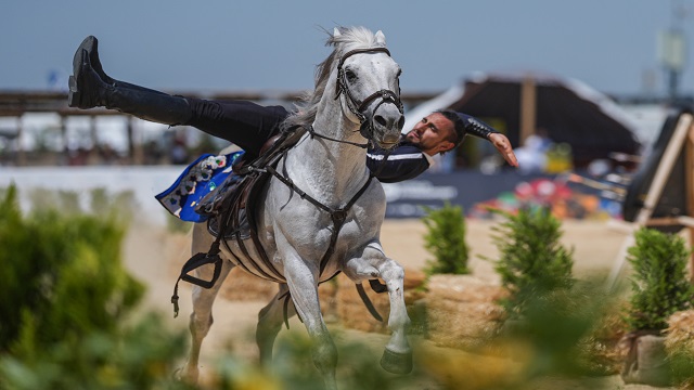 6-etnospor-kultur-festivalinde-turklerin-savas-oncesi-hazirliklari-gosterisi
