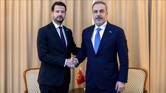 disisleri-bakani-fidan-uskupte-karadag-cumhurbaskani-milatovic-ile-gorustu
