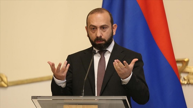 mirzoyan-bir-aylik-yogun-calismayla-sureci-tamamlayip-azerbaycanla-anlasmayi