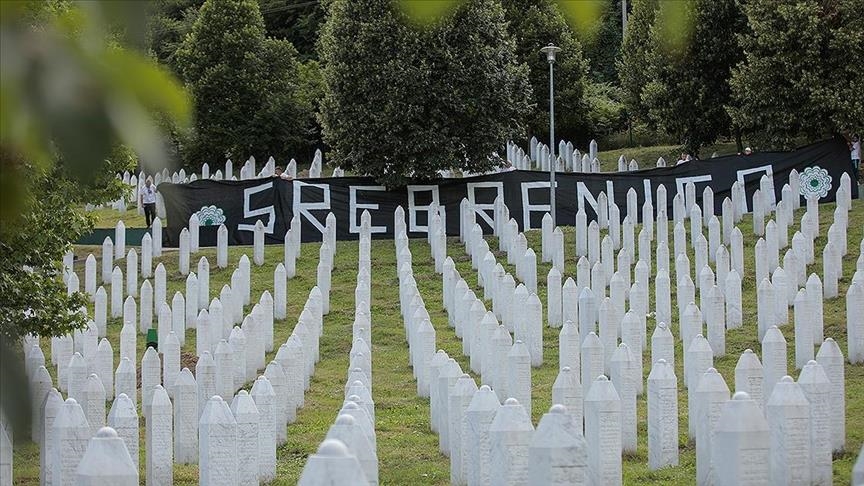 srebrenitsada-oldurulen-yuzlerce-kurbanin-cesedine-hala-ulasilamadi