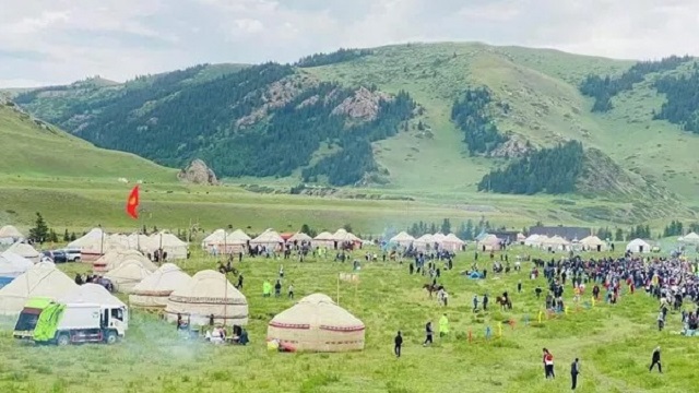 kirgizistan-da-kirgiz-gocu-etno-festivali-yapildi