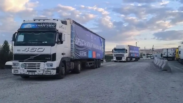 kazakistan-kirgizistan-in-selden-etkilenen-os-bolgesine-insani-yardim-gonderdi