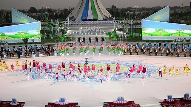 ozbekistanda-bagimsizligin-33-yili-cesitli-etkinliklerle-kutlaniyor