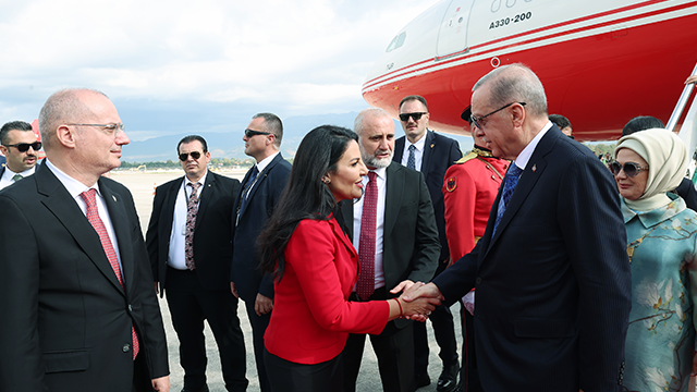 cumhurbaskani-erdogan-arnavutluka-geldi