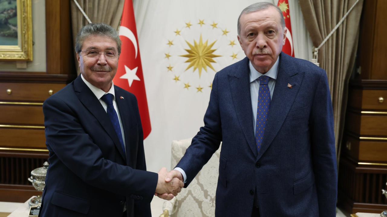 cumhurbaskani-erdogan-kktc-basbakanini-kabul-etti