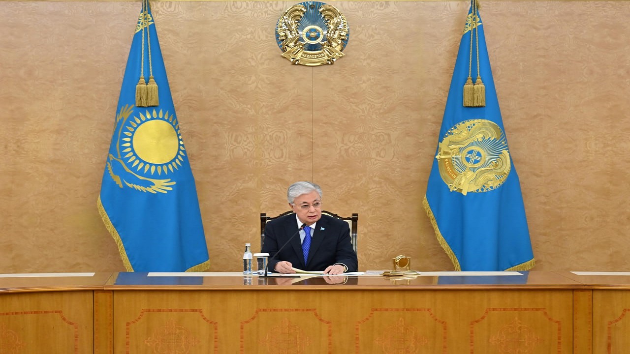 kazakistan-cumhurbaskani-tokayevden-aktaudaki-ucak-kazasinin-objektif-arastir