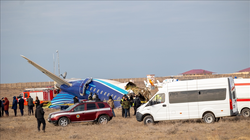 kazakistanin-aktau-yakinlarinda-dusen-azerbaycan-ucaginin-kara-kutularinin-desi